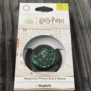 Warner Bros. Green Glitter Phone Grip & Stand for MagSafe